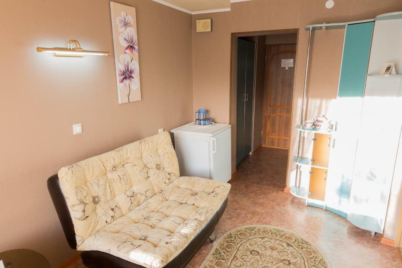 Tourist Hotel Ustʼ-Kamenogorsk Εξωτερικό φωτογραφία