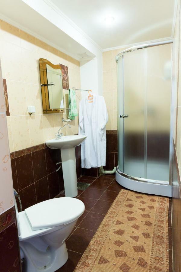 Tourist Hotel Ustʼ-Kamenogorsk Εξωτερικό φωτογραφία