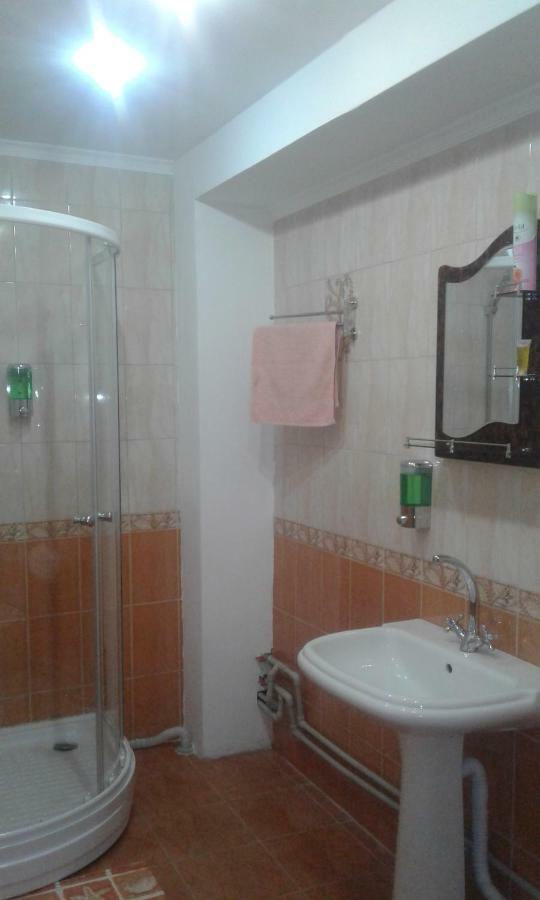 Tourist Hotel Ustʼ-Kamenogorsk Εξωτερικό φωτογραφία